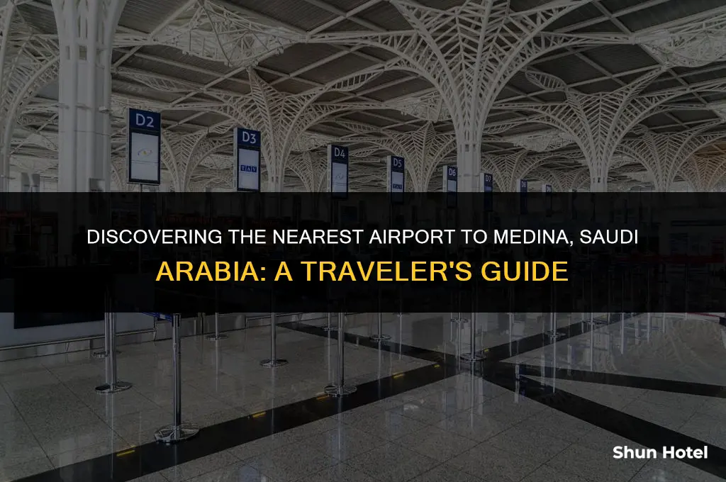 what airport is closest to medina saudi arabi
