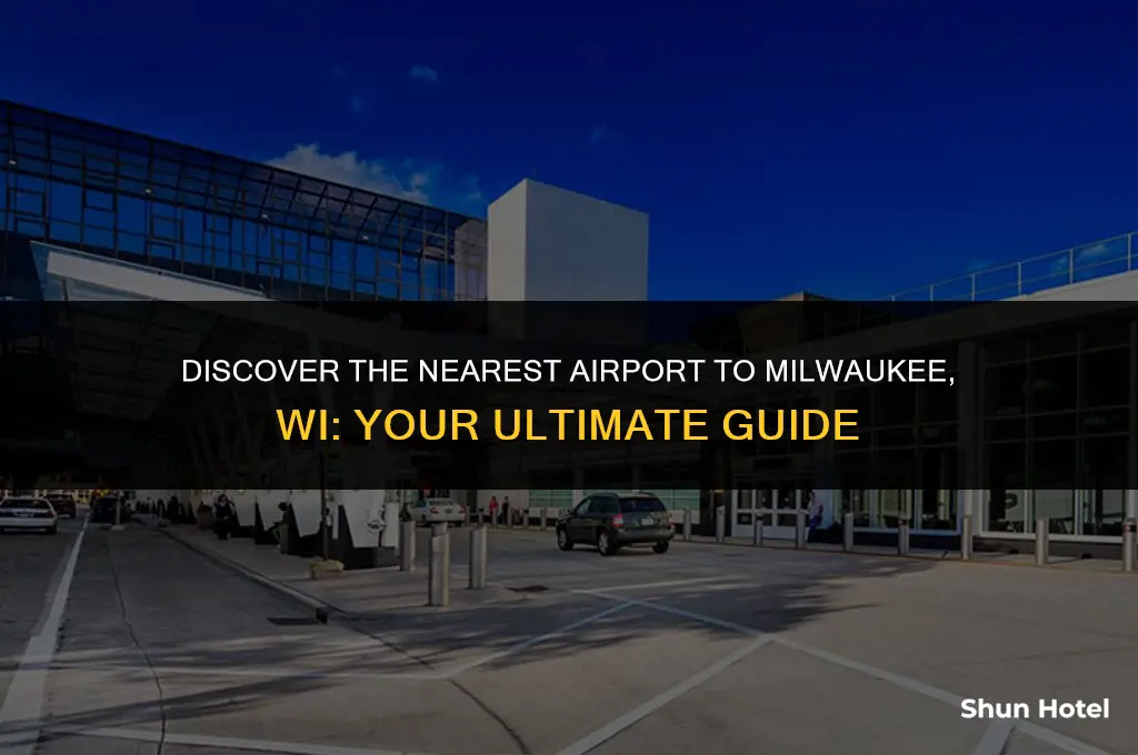 what airport is closest to milwaukee wi