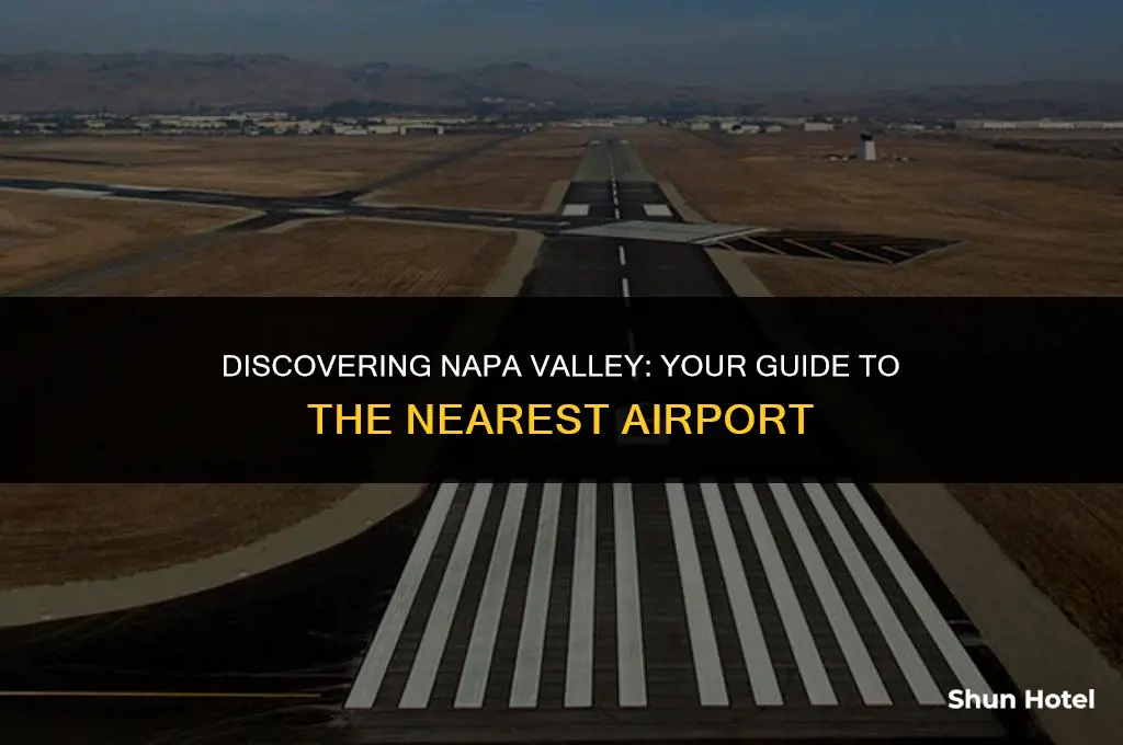 what airport is closest to napa vallet