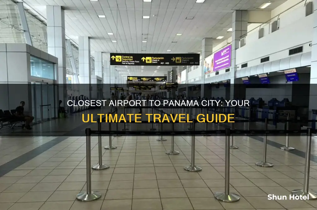what airport is closest to panama city