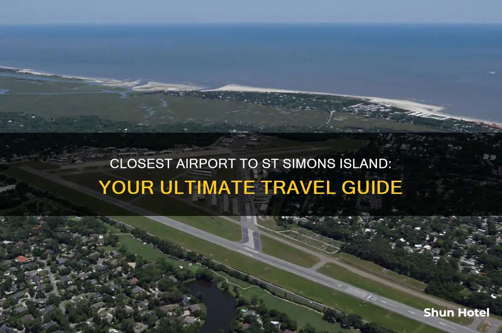 what airport is closest to st simons island