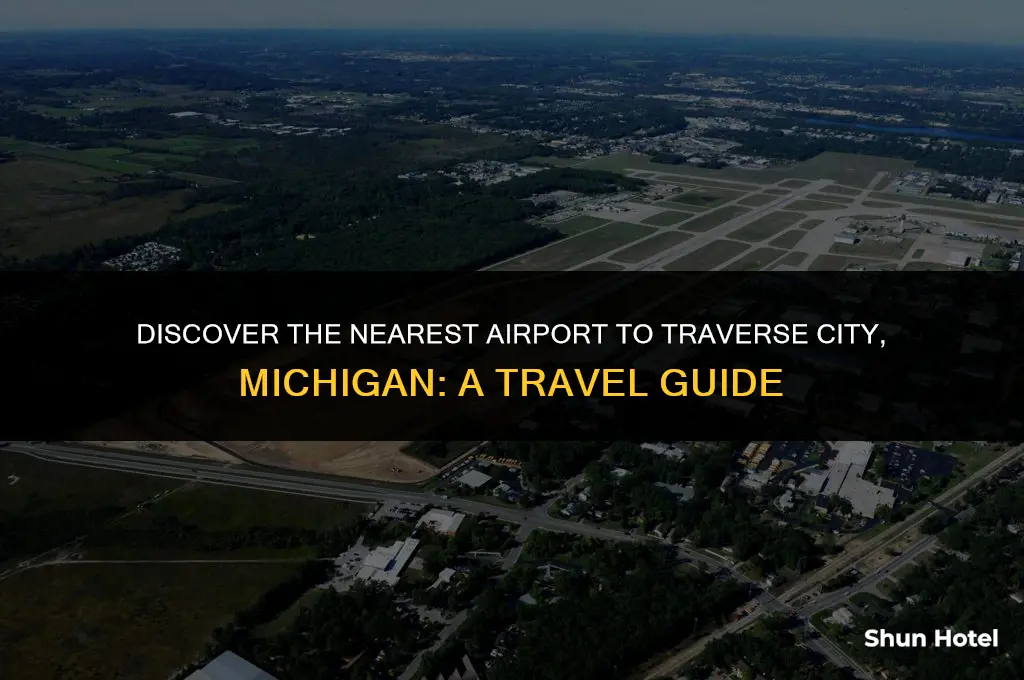 what airport is closest to traverse city michigan