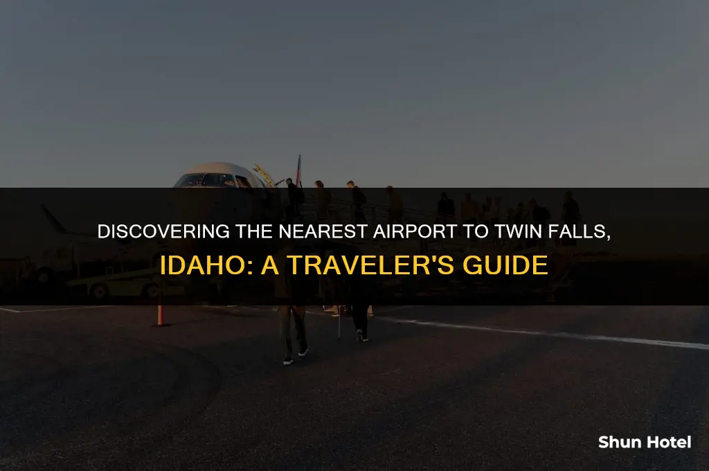 what airport is closest to twin falls idaho