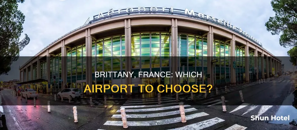 what airport is in brittany france