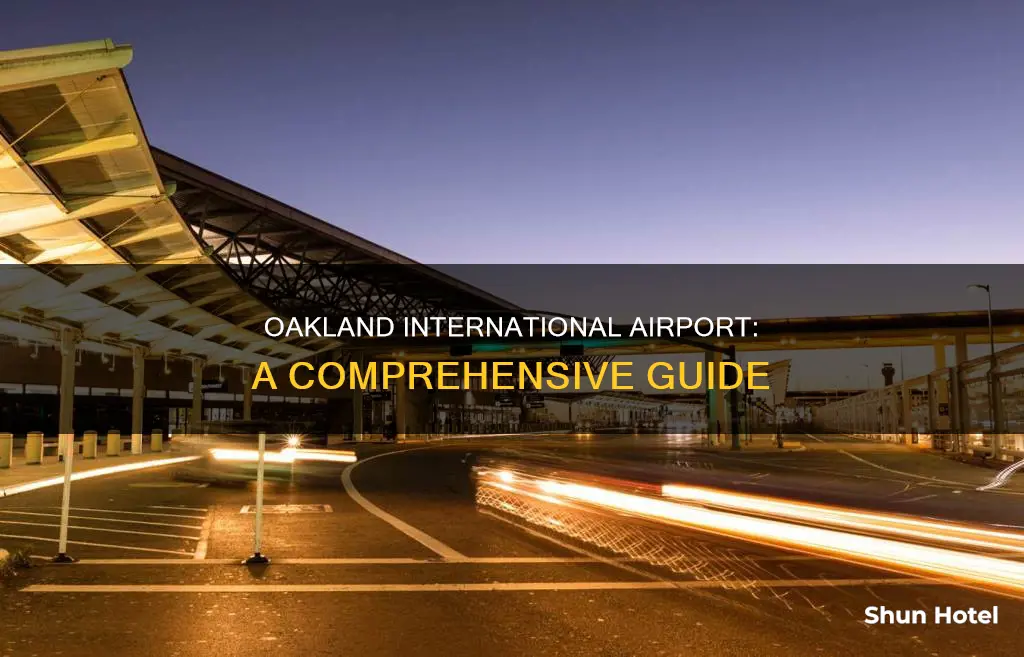 what airport is in oakland ca