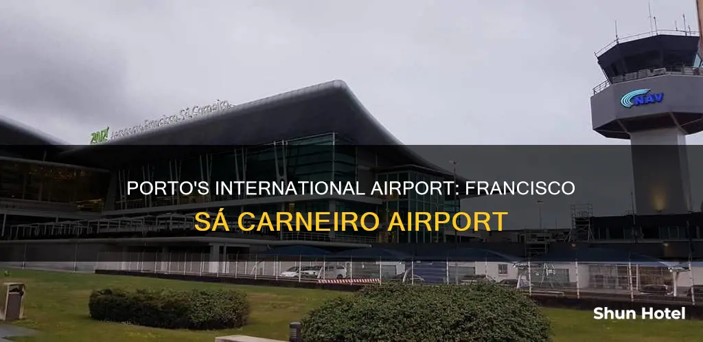 what airport is in porto portugal