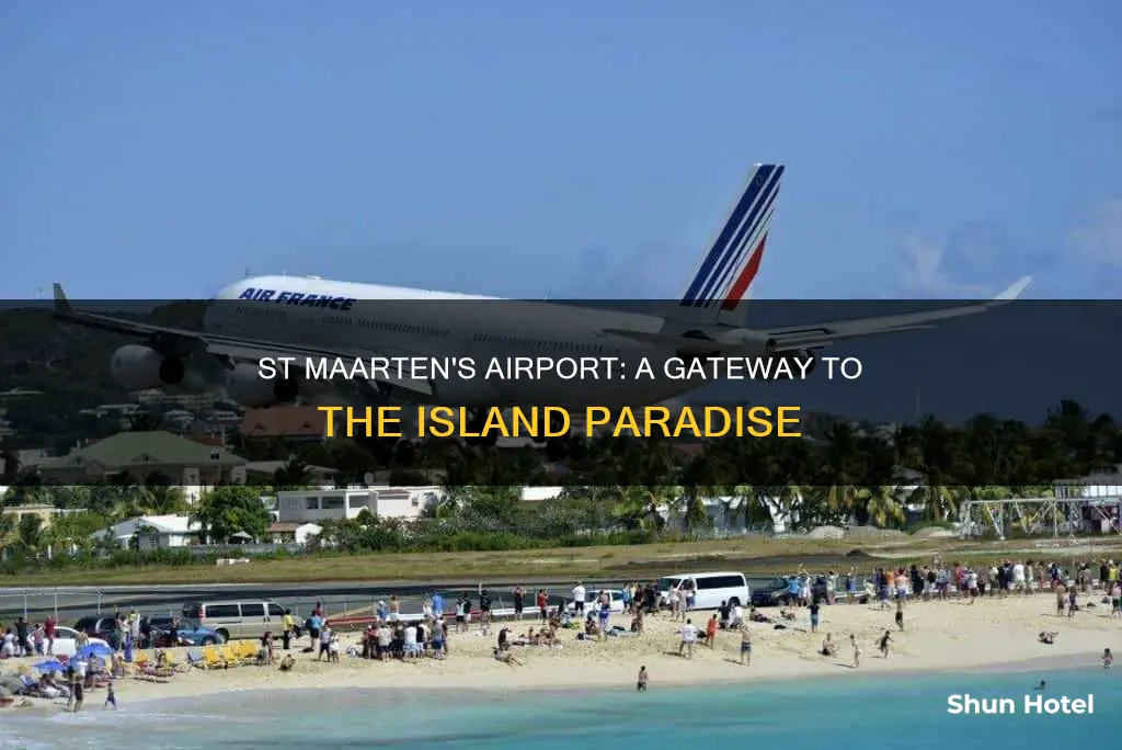 what airport is in st maarten