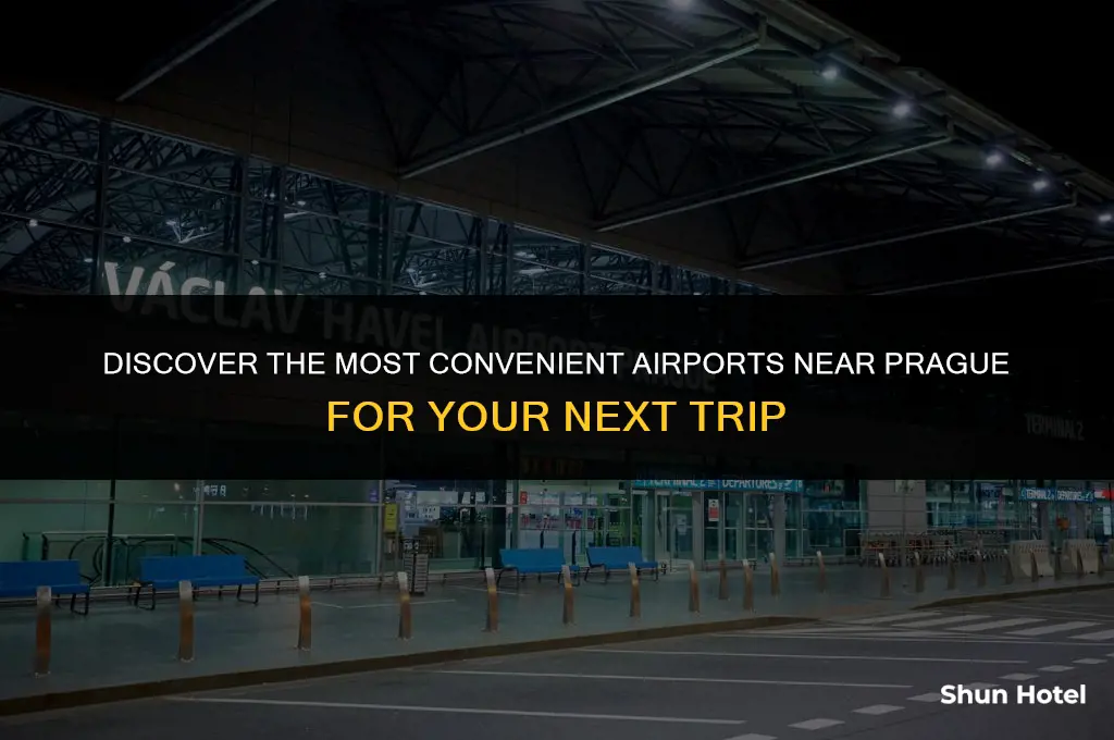 what are the closest airports to prague