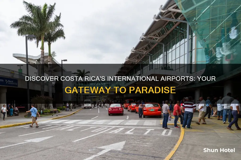 what are the international airports in costa rica