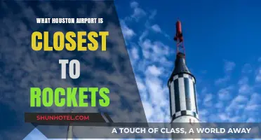 Closest Houston Airport to Toyota Center: Rockets Fans' Travel Guide
