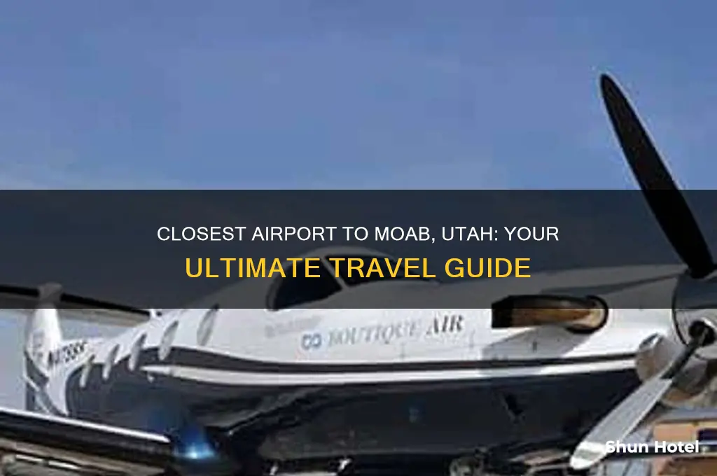 what is closest airport to moab utah
