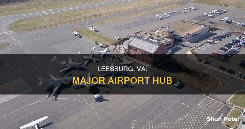 what is major airport leesburg va