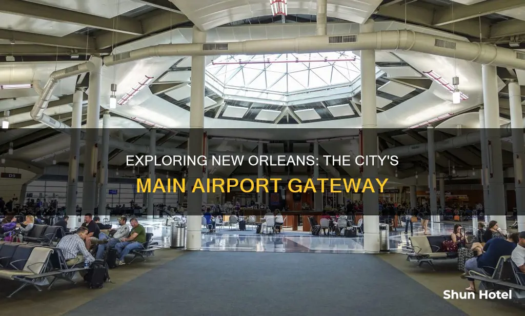 what is new orleans main airport