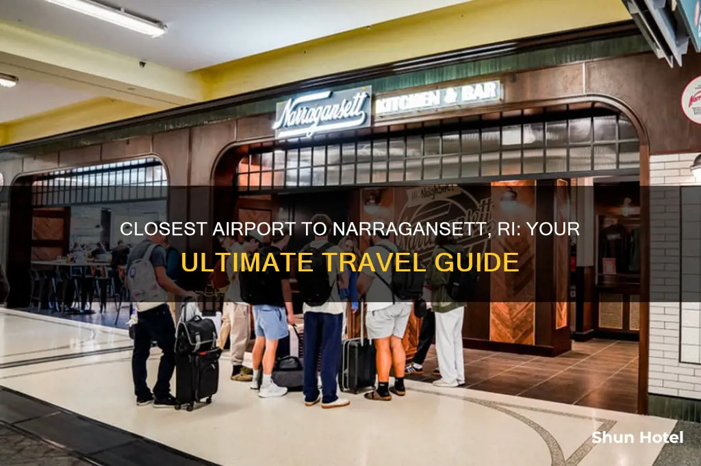 what is the airport closest to narraganset ri