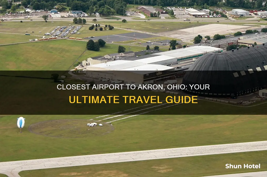 what is the closest airport to akron ohio