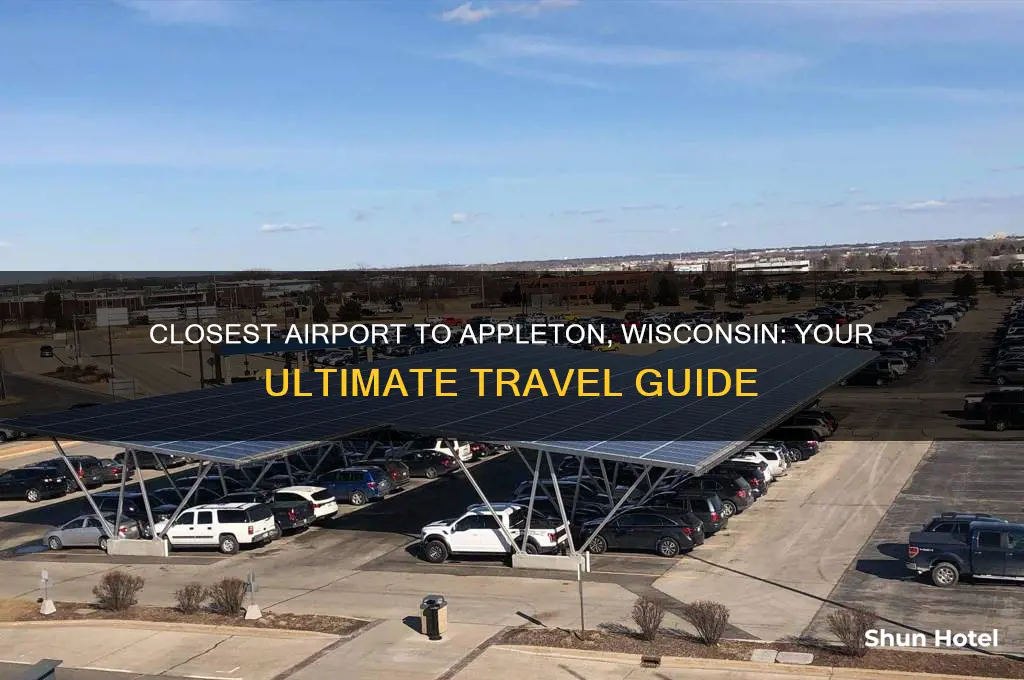 what is the closest airport to appleton wisconsin
