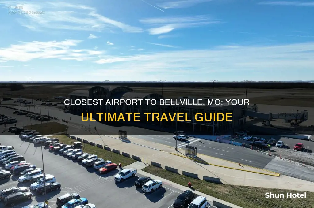 what is the closest airport to bellville mo