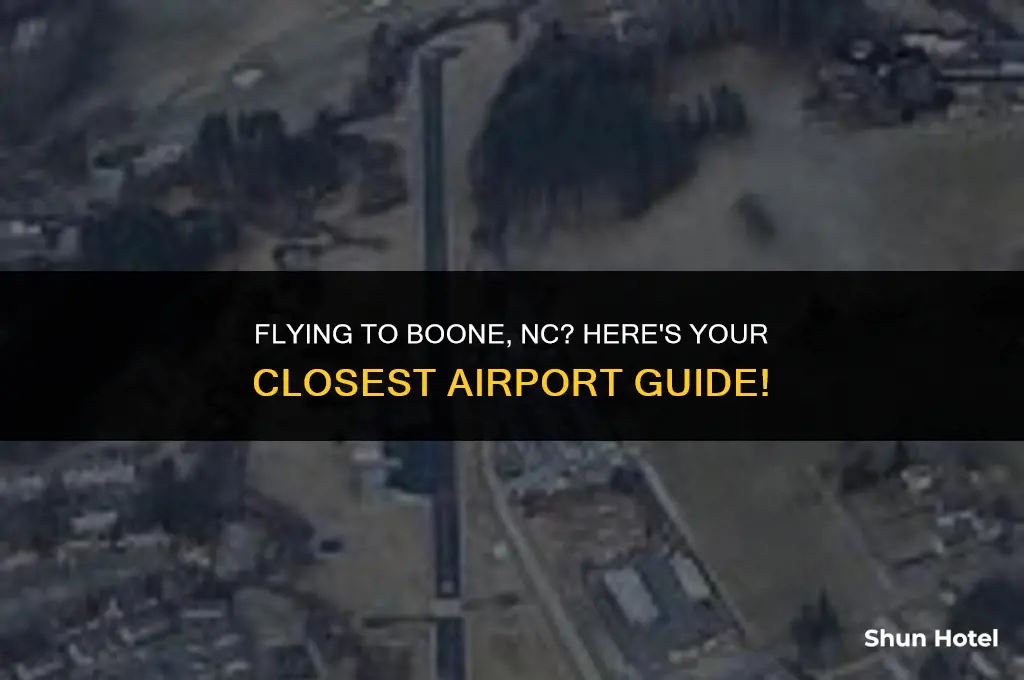 what is the closest airport to boone north carolina