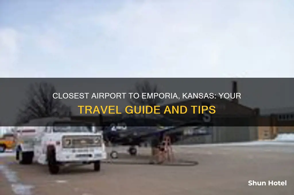 what is the closest airport to emporia kansas