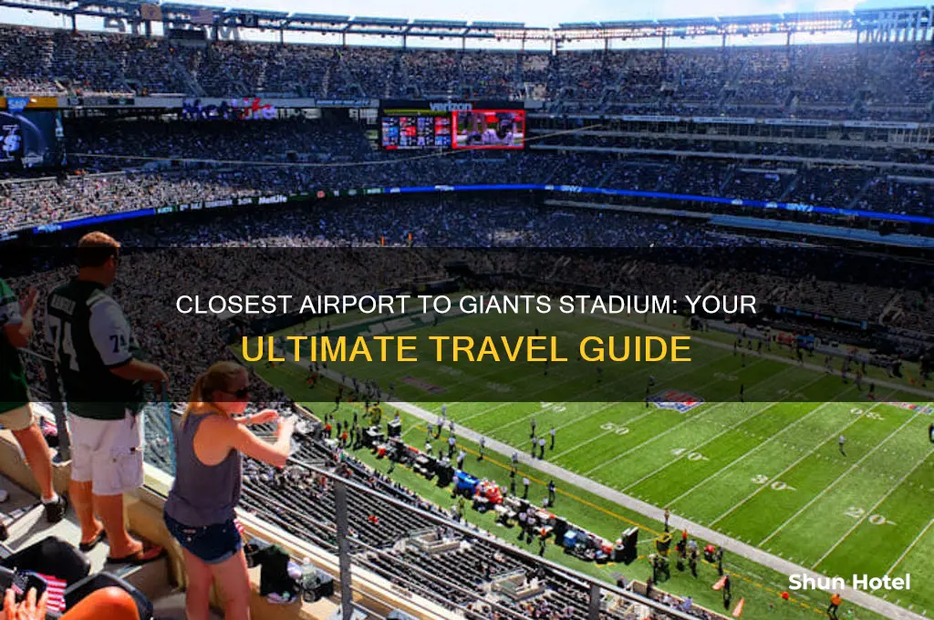 what is the closest airport to giants stadium
