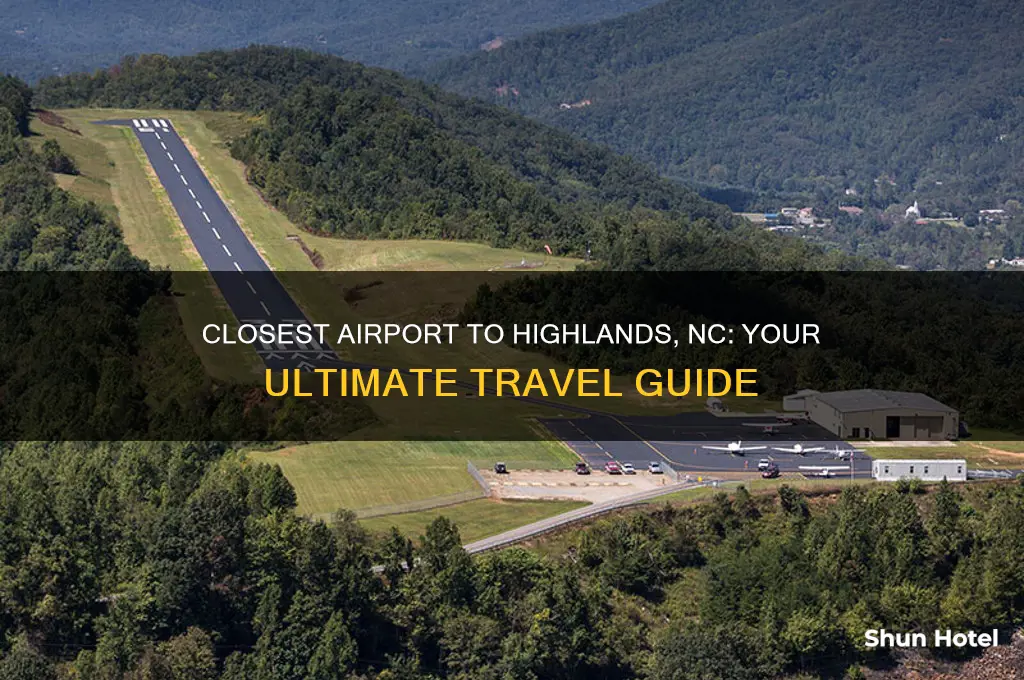 what is the closest airport to highlands nc