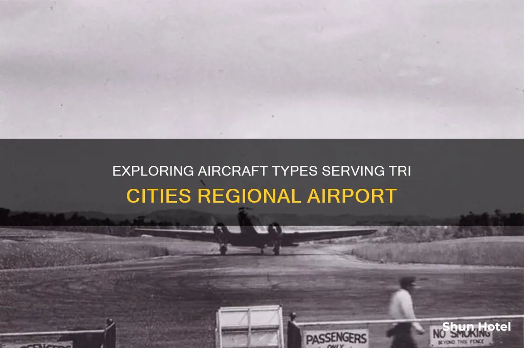 what kind of planes fly into tri cities regional airport