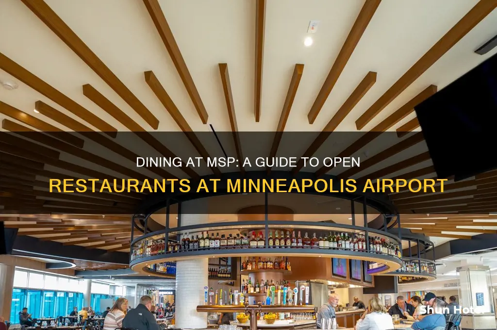 what restaurants are open at msp airport
