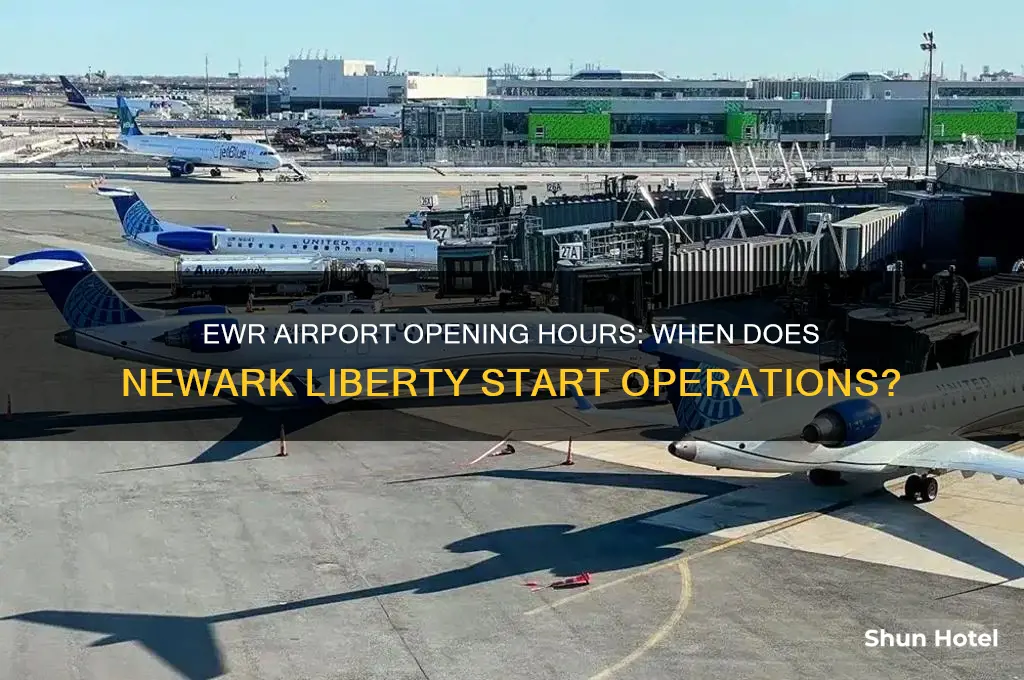 what time does ewr airport open