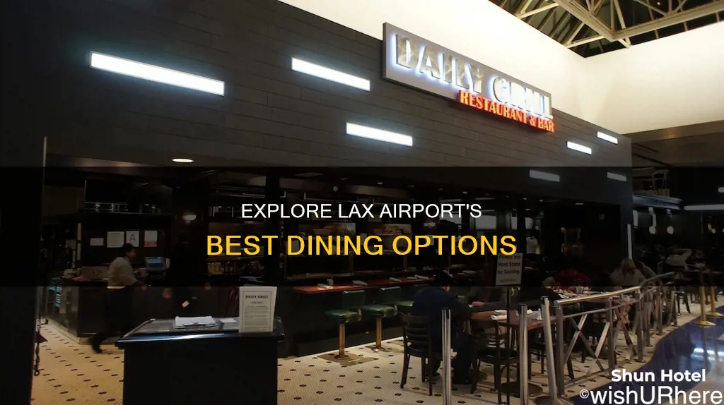 what to eat at lax airport