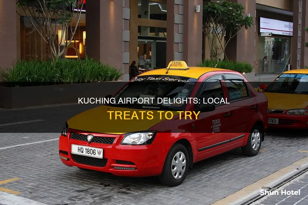 what to eat in kuching airport