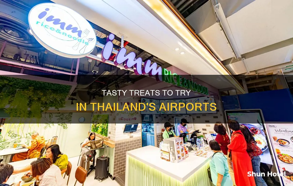 what to eat in thailand airport