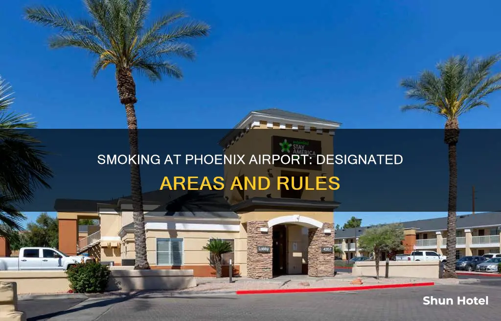 where can i smoke at phoenix airport