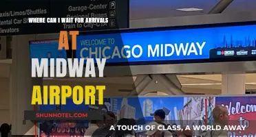 Midway Airport: Best Spots to Wait for Arrivals