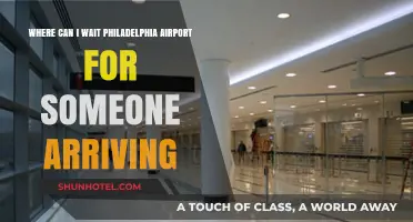 Best Places to Wait at Philadelphia Airport for Arrivals