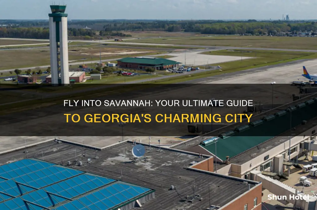 where do you fly into for savannah georgia