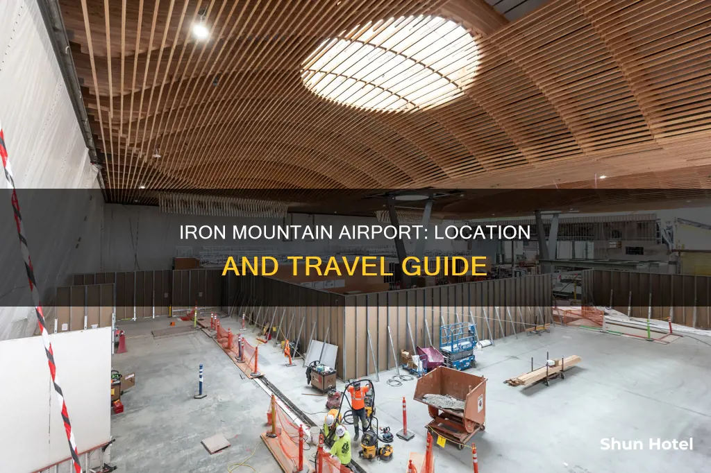 where is airport in iron mountain