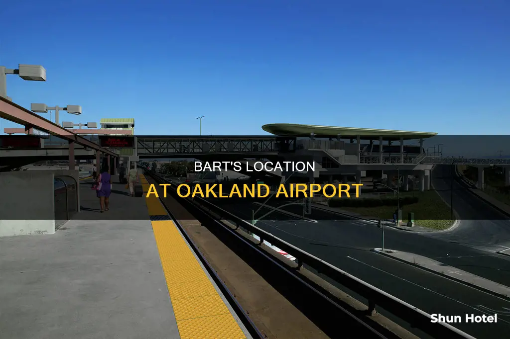 where is bart at oakland airport