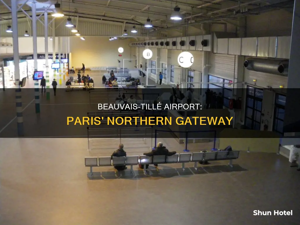 where is beauvais airport in paris