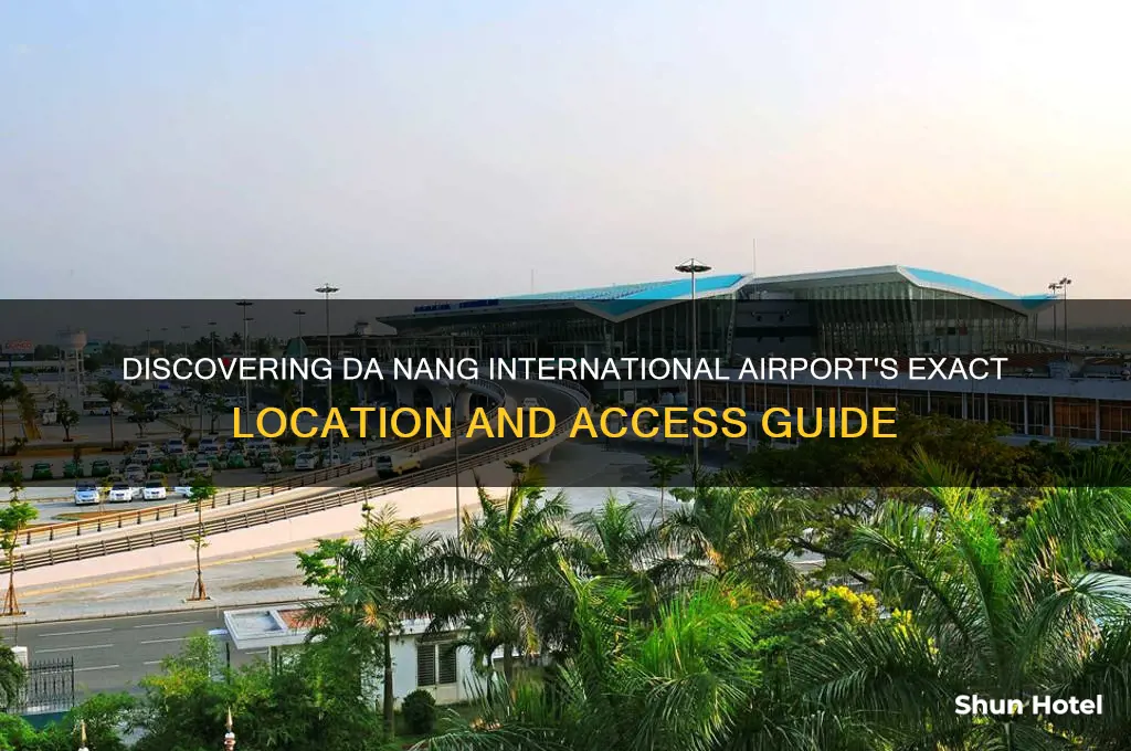 where is da nang international airport