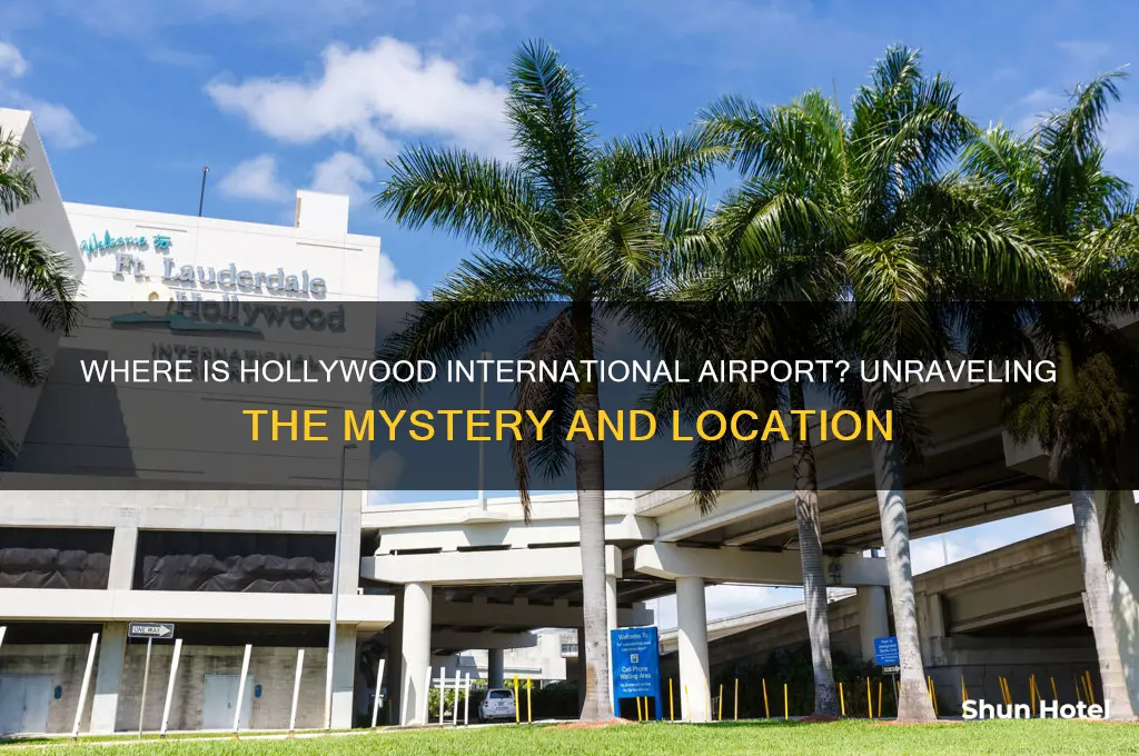 where is hollywood international airport