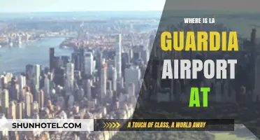 La Guardia Airport: Location and Access