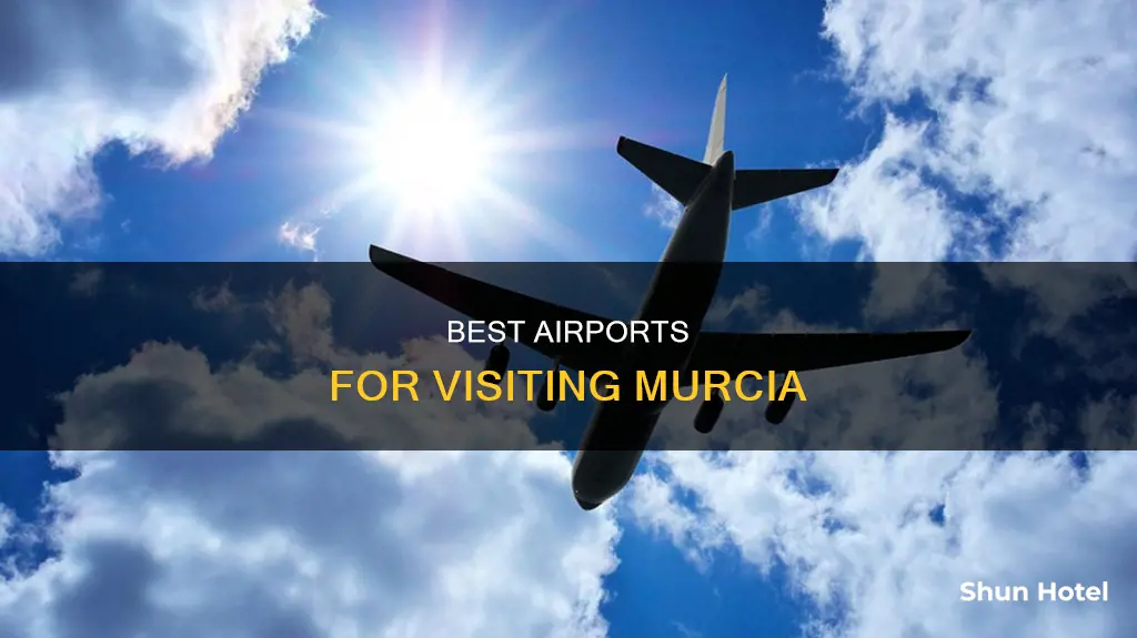 where is nearest airport to murcia