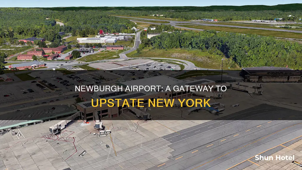 where is newburgh airport new york