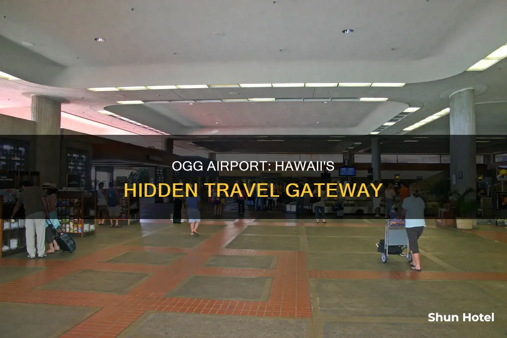 where is ogg airport in hawaii