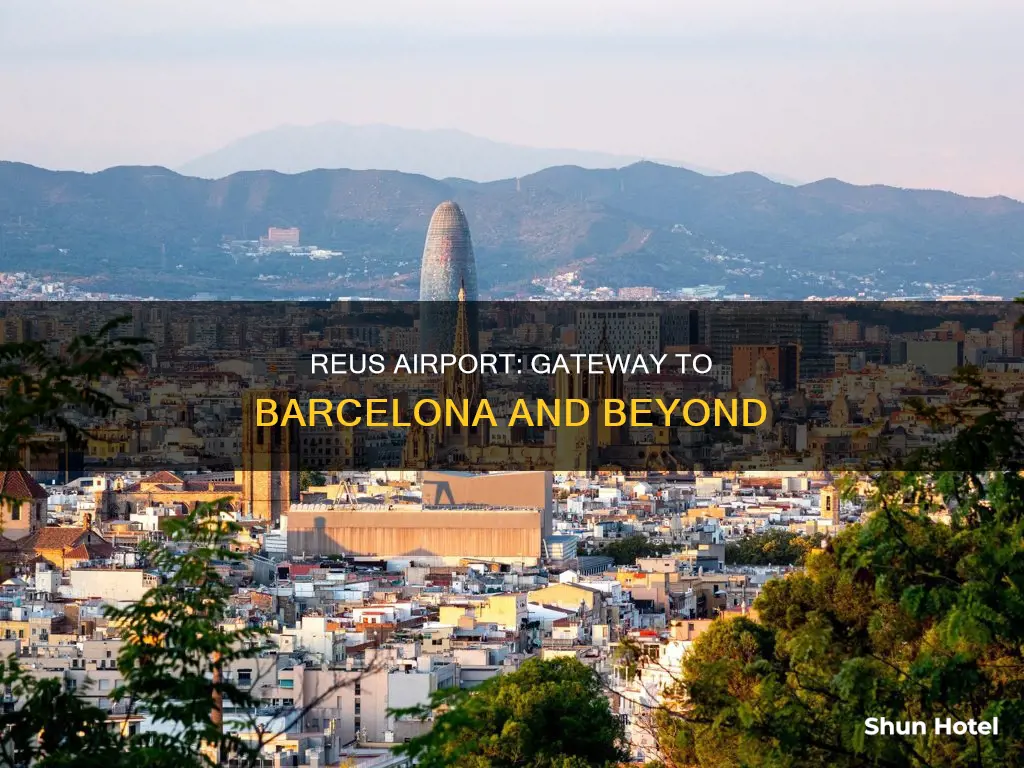 where is reus airport in barcelona