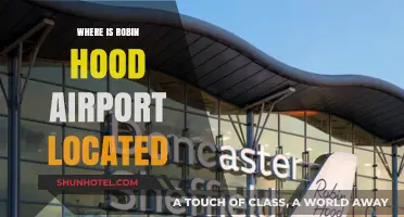 Robin Hood Airport: Location and Surroundings
