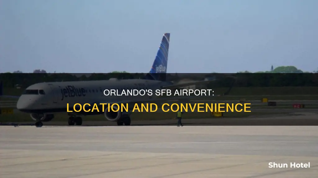 where is sfb airport in orlando
