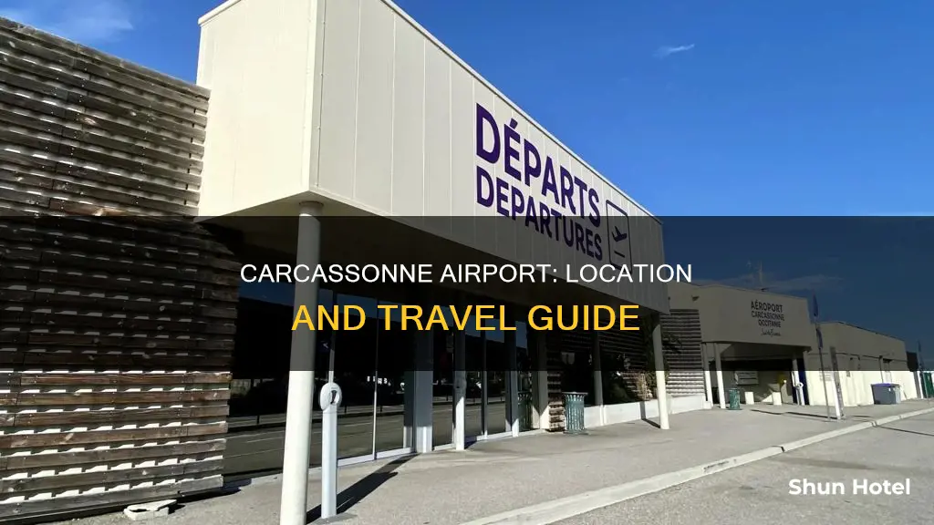 where is the airport carcasonne france