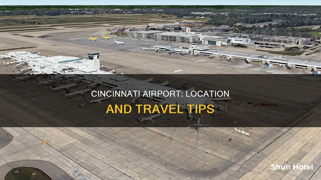 where is the airport in cincinnati