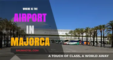 Majorca's Airport: Location and Travel Tips